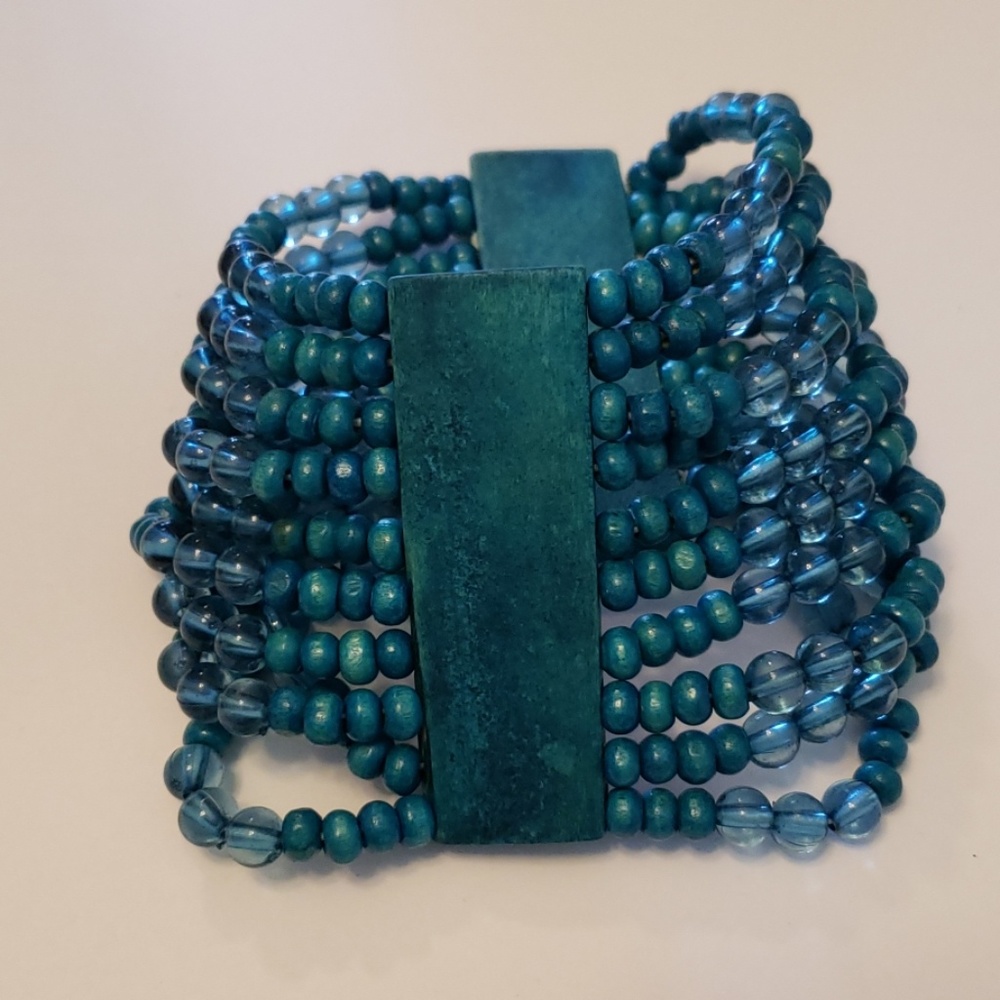 Beaded bracelet